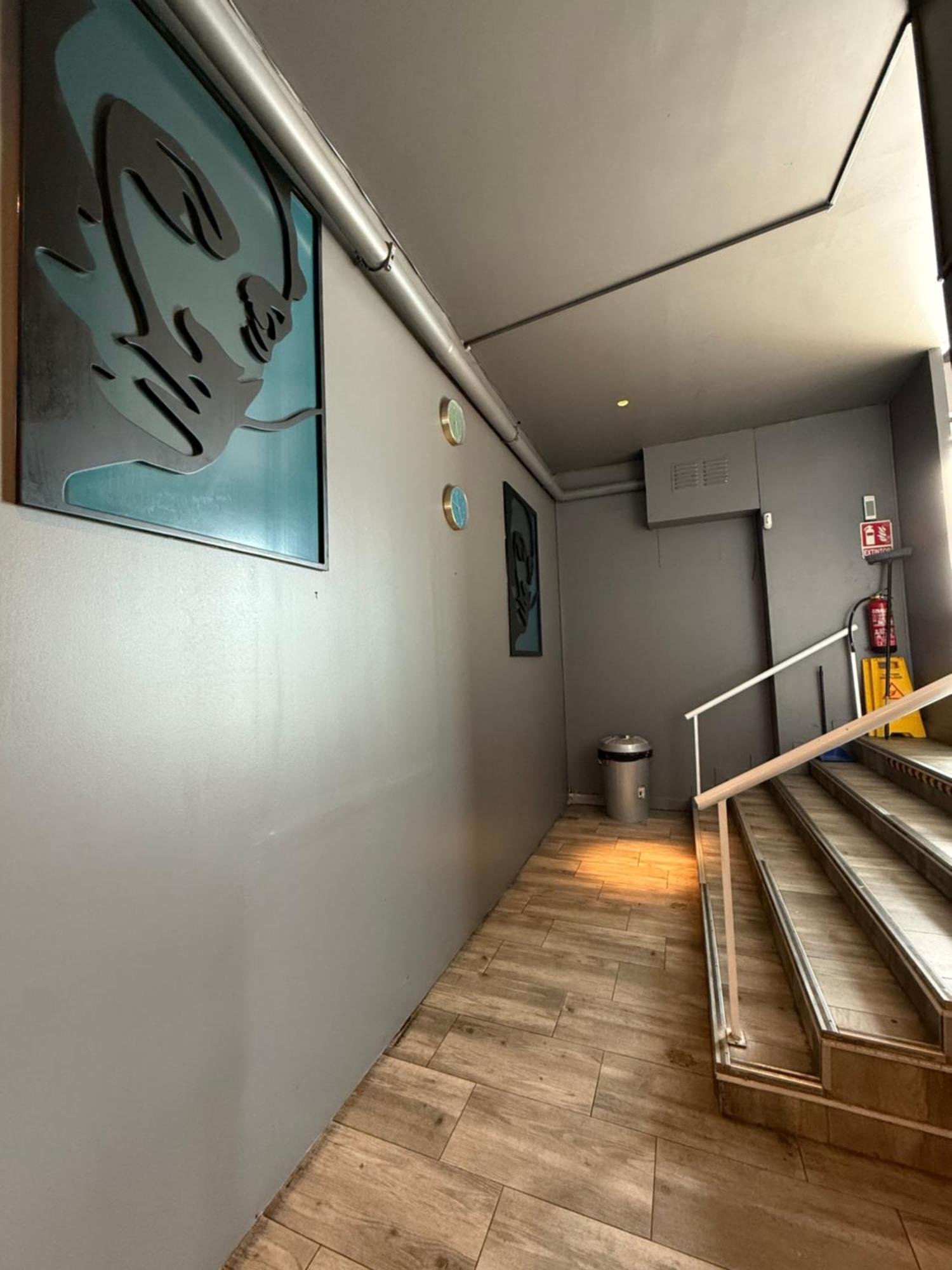 Rio Hostel Madrid Exterior photo
